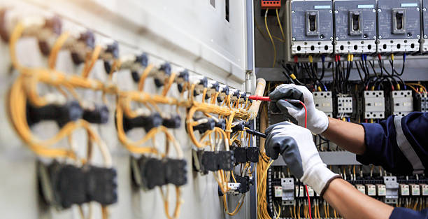 Professional Electrician technician working in Grottoes, VA